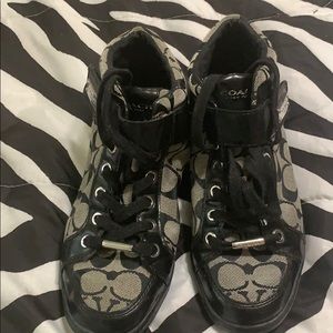 High top women sneakers
